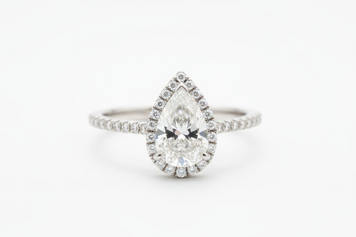 pear shaped diamond engagement ring